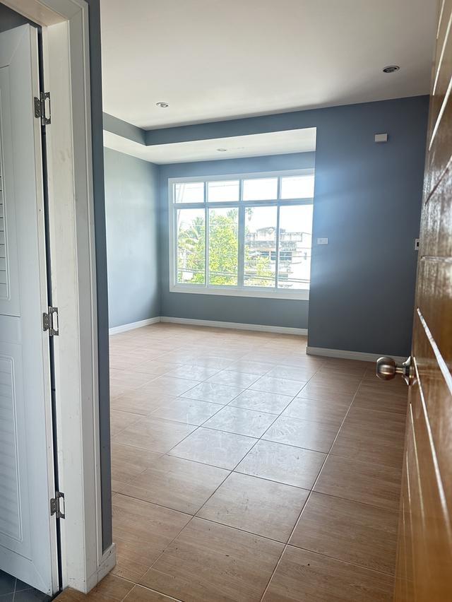 ขายอาคารพาณิชย์ 3 ชั้น 25 ตรว. ตำบล นาท่ามเหนือ อำเภอเมืองตรัง จังหวัดตรัง 3