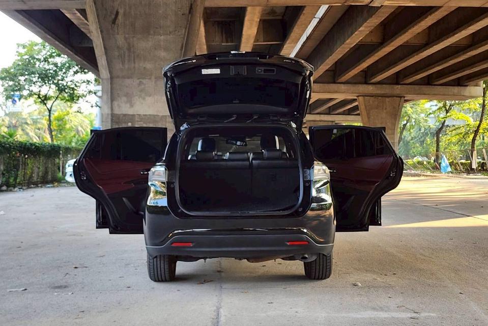 ลดล้างสต๊อก!! Toyota Harrier 2.5 Hybrid AT ปี 2014 9