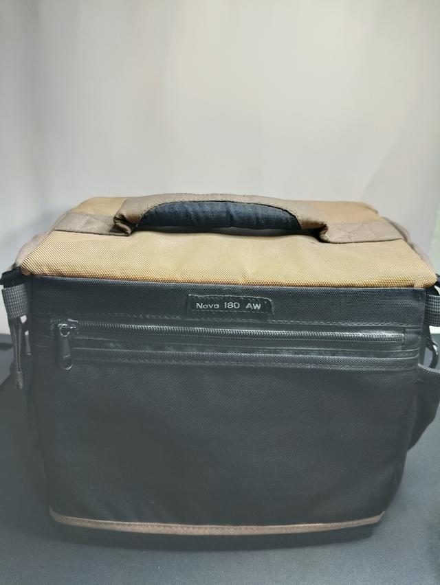 กระเป๋ากล้องสะพายข้าง Lowepro รุ่น Nova 180 AW กันน้ำ กันกระแทก รูปที่ 8