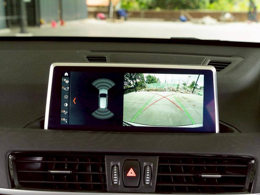 ขาย BMW X1 Sdrive 18d ปี18 9