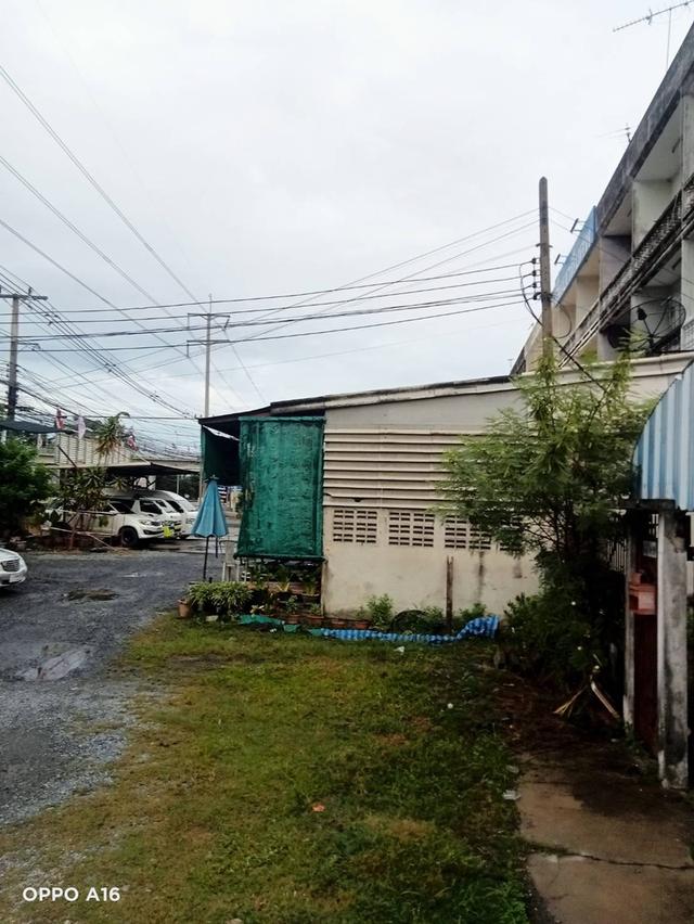 บ้านมือสองติดถนนใหญ่พร้อมที่ดิน 2