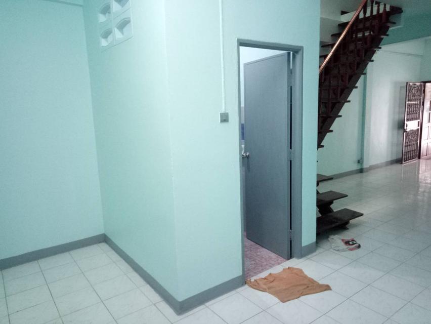 ขายบ้านทาวเฮ้าส์ 2 ชั้น 2 นอน 2 น้ำ เจริญพัฒนา ซ.7 7