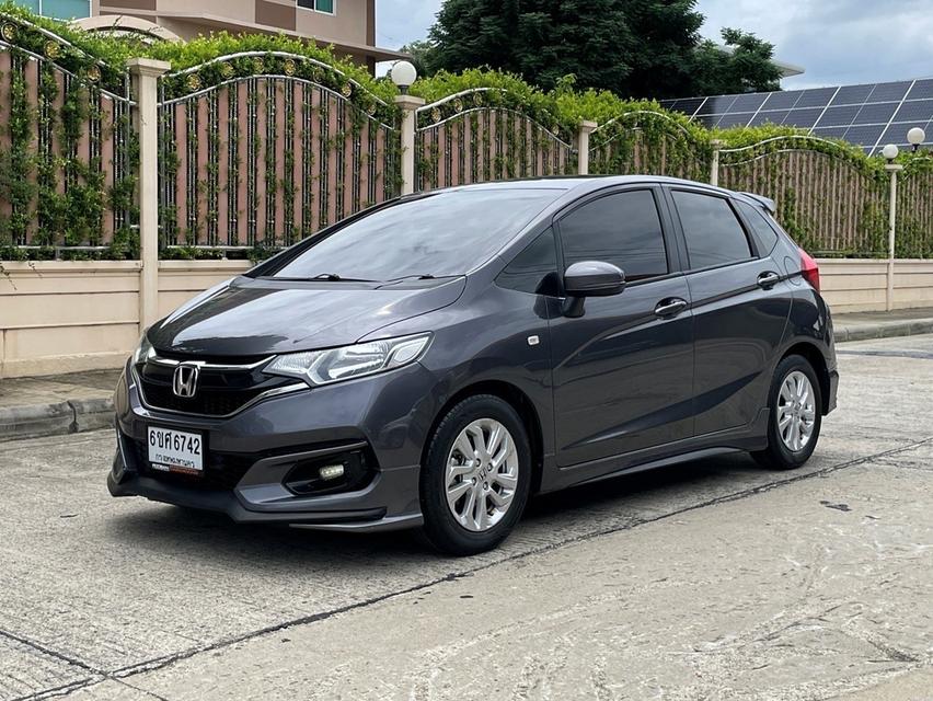 HONDA JAZZ 1.5 V+ (MNC) ปี 2018 AUTO สภาพนางฟ้า