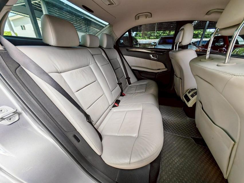 2012 BENZ E250 CGI 1.8 W212 11