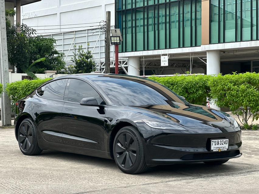 .Tesla Model 3 Highland Premium RWD 2024•