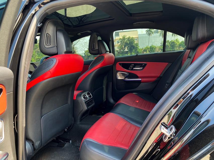 Benz C350e AMG Dynamic 11