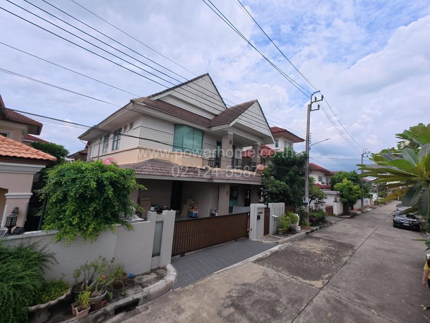 หมู่บ้านแกรนด์คาแนลประชาชื่น ถนนงามวงค์วาน ต.บางตลาด อ.ปากเกร็ด จ.นนทบุรี 3