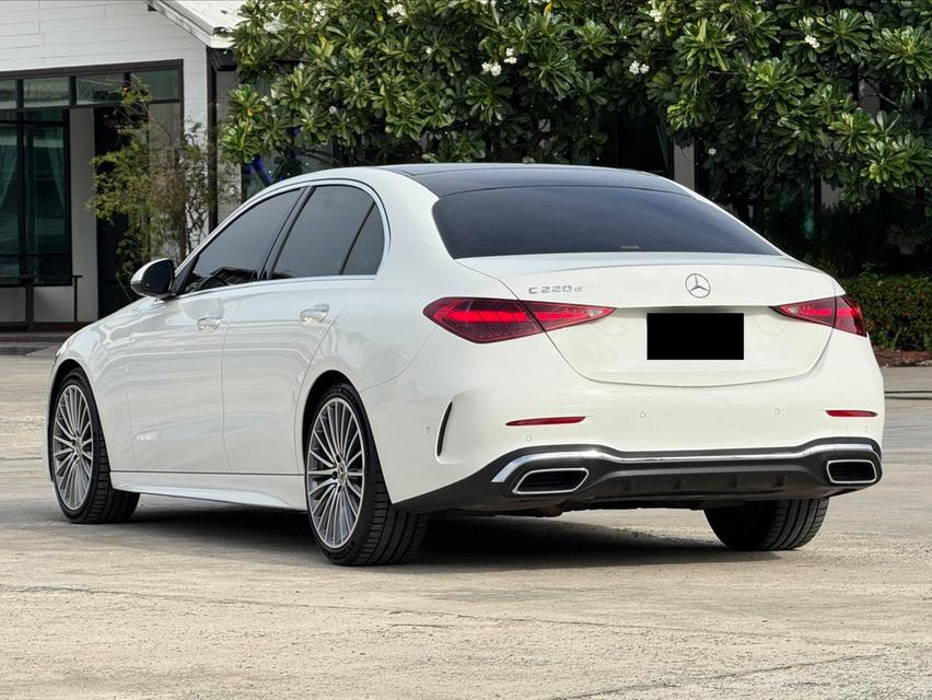 Mercedes Benz C220d AMG dynamicปี 2022 เลขไมล์ 65,xxx km.💰ราคา 1,890,000 บาท รูปที่ 9