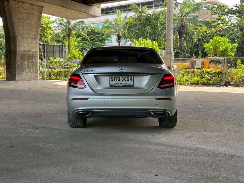 ขายรถ Benz E350e Avantgarde facelift W213 ปี 2019 สีเทา เกียร์ออโต้