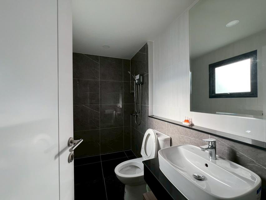 The City Bangna Km.7 for rent 13