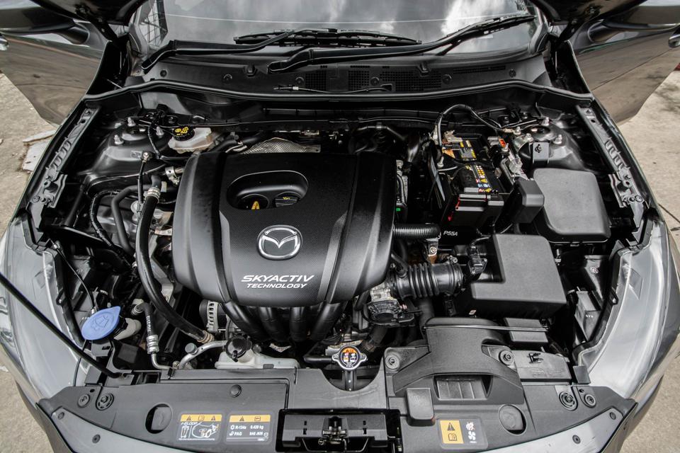 Mazda 2 Sedan 1.3 Skyactiv High Plus เบนซิน !!! ถูกกว่าป้ายแดงแสนกว่า ไม่มีชน ส่งฟรีทั่วประเทศ !!! 6