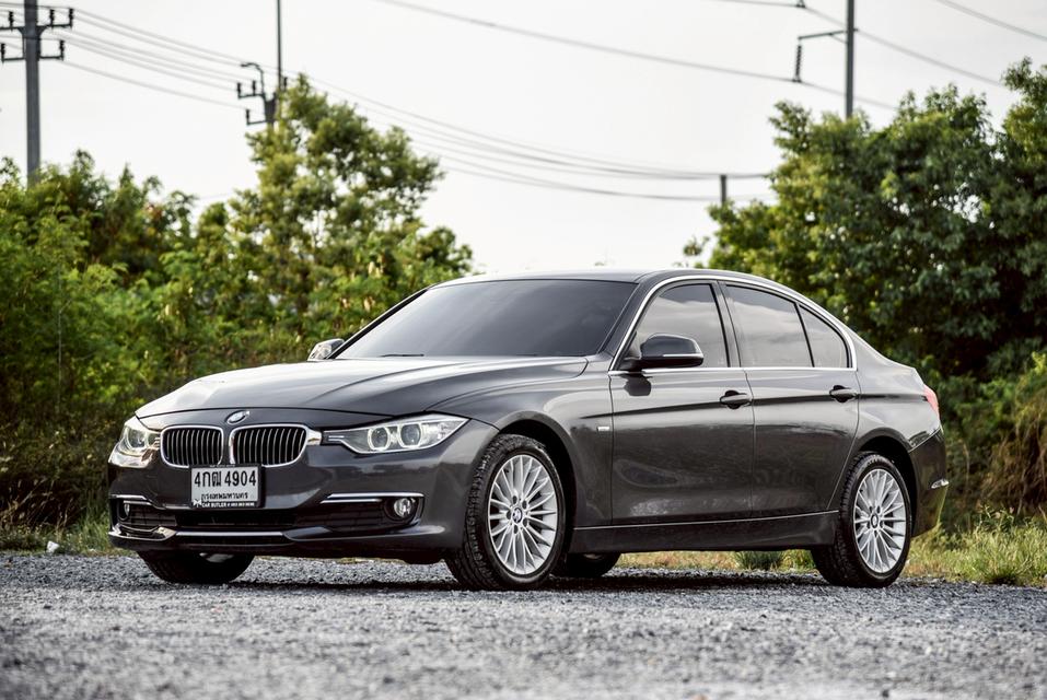 รหัสรถ CBL4904 BMW 320i 2.0 Luxury [F30] AT 2015