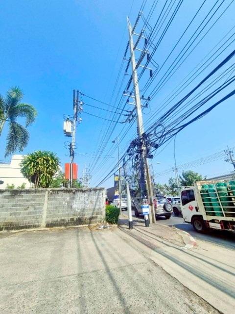 ใกล้ รถไฟฟ้า BTSคูคต 3.86กม. ลาดสวาย คลองสี่ วัดสายไหม อาคารพาณิชย์ 4นอน 4น้ำ 40 ตร.ว. 640 ตร.ม. อาคาร 4 ชั้น 2