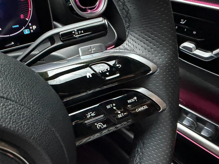 Mercedes Benz C 220d AMG Line 2024 สีดำ 🚗รถสวยมือเดียว สีเดิม รูปที่ 9
