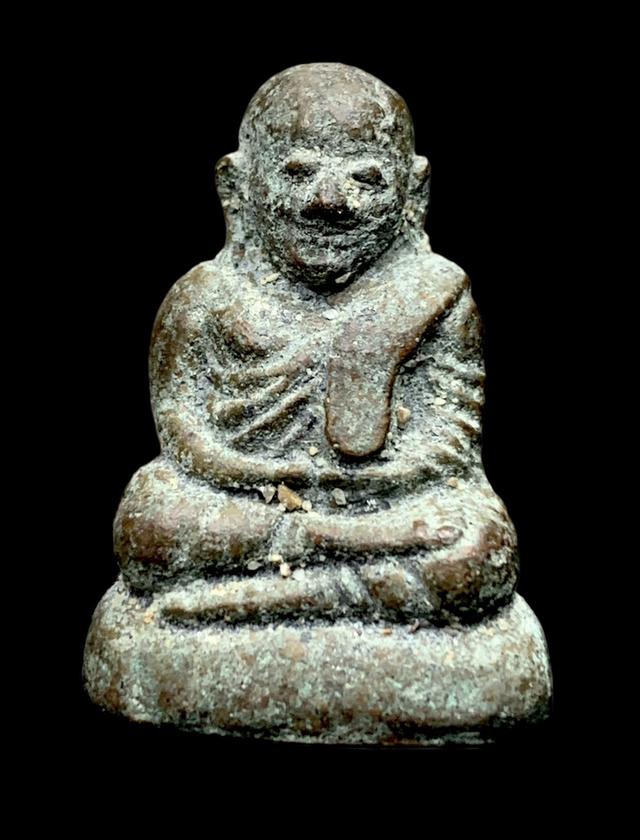 พระรูปหล่อหลวงพ่อเงินกรุวัดขวาง พิมพ์นิยมฐานสูง