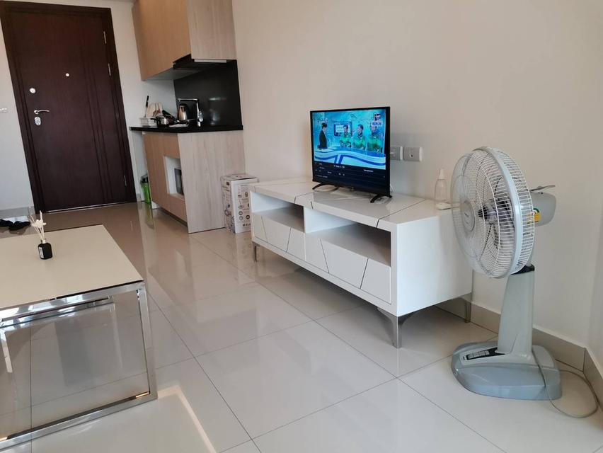 คุ้มค่า ! ขายคอนโดฯ ลากูน่าบีช 3 เดอะมัลดีฟ พัทยา-จอมเทียน พร้อม built-in และเฟอร์ฯ ครบ ( เข้าอยู่ได้ทันที ) 2