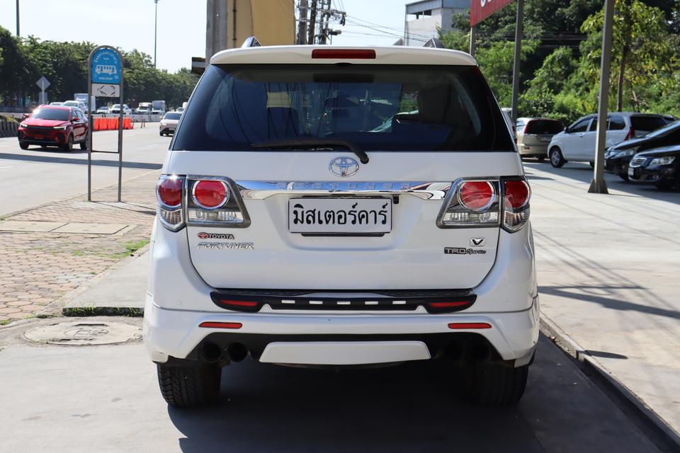 ðĐTOYOTA FORTUNER 2.7 V 2015 6