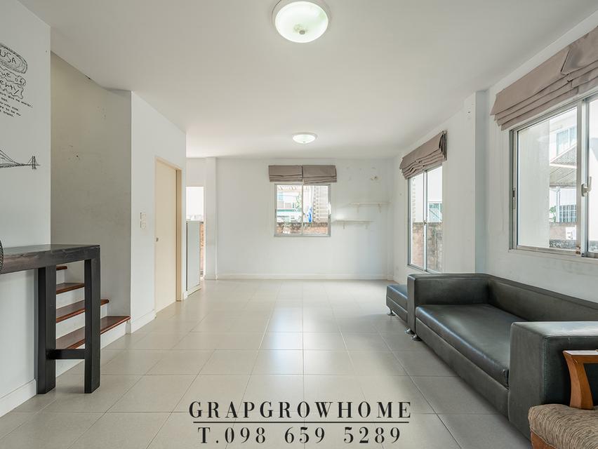 ขาย/ ให้เช่า บ้านแฝด พร้อมอยู่ ใกล้เมกาบางนา ร.ร. นานาชาติ เลี้ยงสัตว์เล็กได้ เอโทล มัลดีฟส์ บีช ศรีนครินทร์ - หนามแดง เงียบสงบ เดินทางสะดวก 3