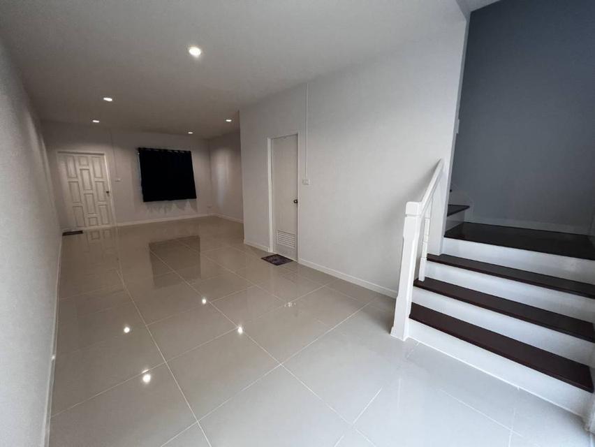 ขายทาวน์เฮ้าส์ 2 ชั้น ภูมิใจนิเวศน์ - เทพารักษ์ 2 .บางบ่อ สมุทรปราการ 5