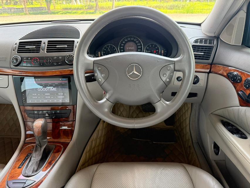 ❤️BENZ E200 Kom w211 สภาพดี💢 ขับ Benz ในราคาเบาๆครับ💢📍รถปี 2004 📍เครื่อง 1.8 Kom ประหยัดมาก📍เครื่อง ช่วงล่างดี แน่นๆ ขับดีมาก  13