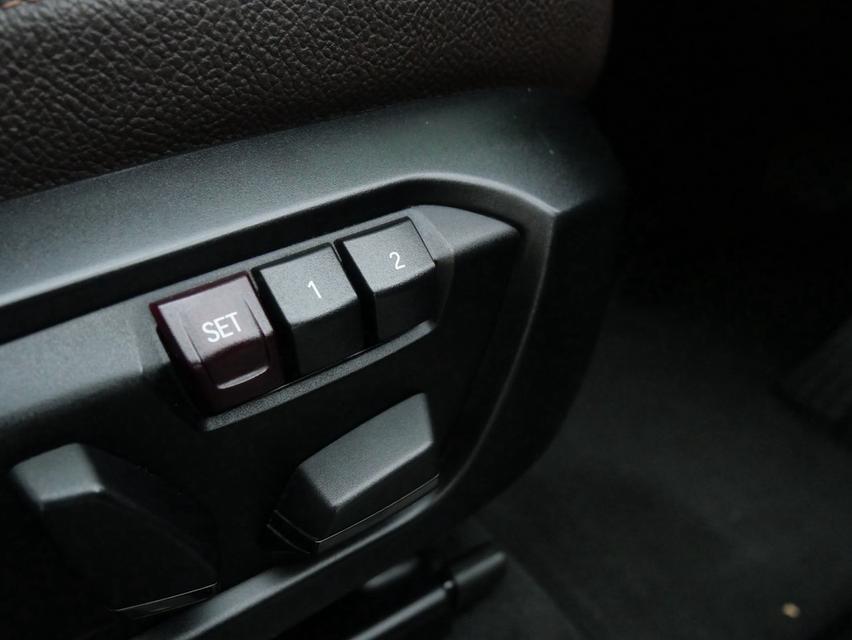 BMW X3 sDrive20d X-Line ปี 2016 รูปที่ 13