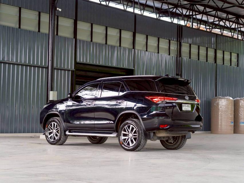Toyota fortuner 2.4V ปี 2019 6