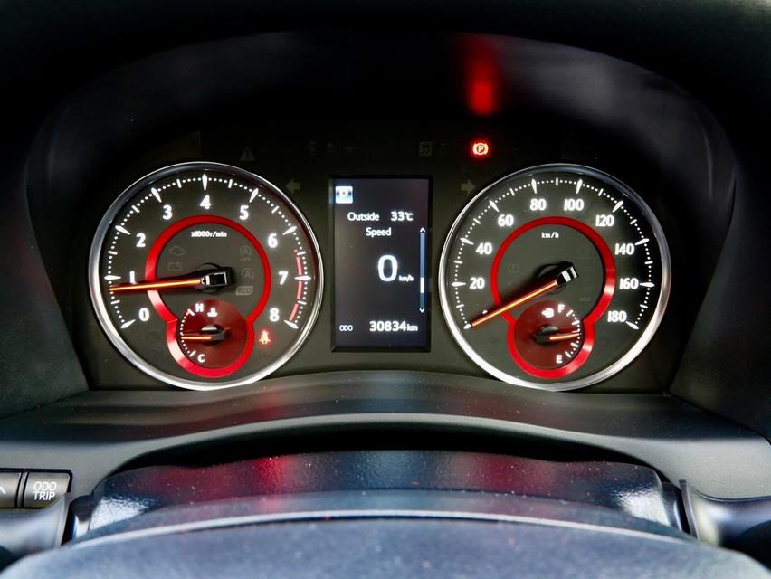 Alphard 2.5 SC Package 14