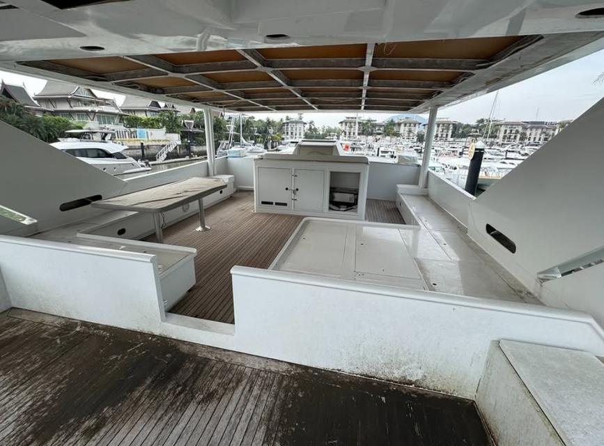 2001 -ALUMINUM YACHT BROWARD 108 FEET 7