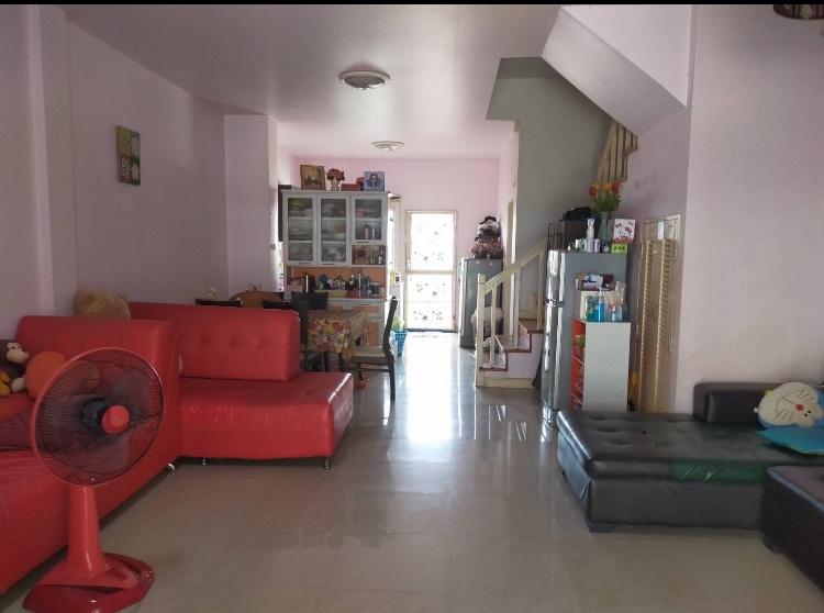 ขายด่วน… เนื่องจากจะย้ายไปต่างประเทศค่ะ House for sale - Townhome Rangsit (near futurepark rangsit) 2