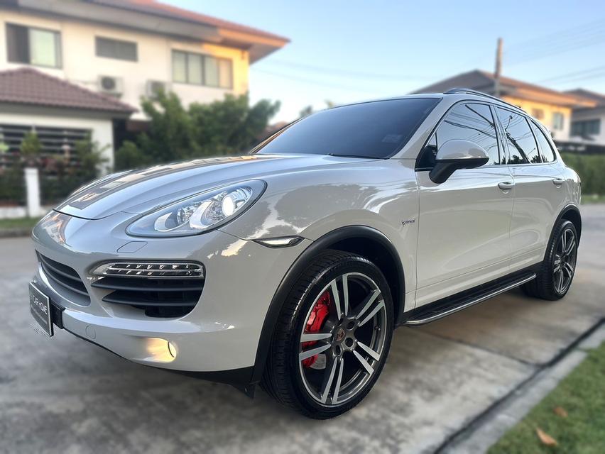 รถส่วนตัวใช้เอง สวยจัด ขายไม่แพง PORCHE CAYENNE S HYBRID TOP สุด ปี2013