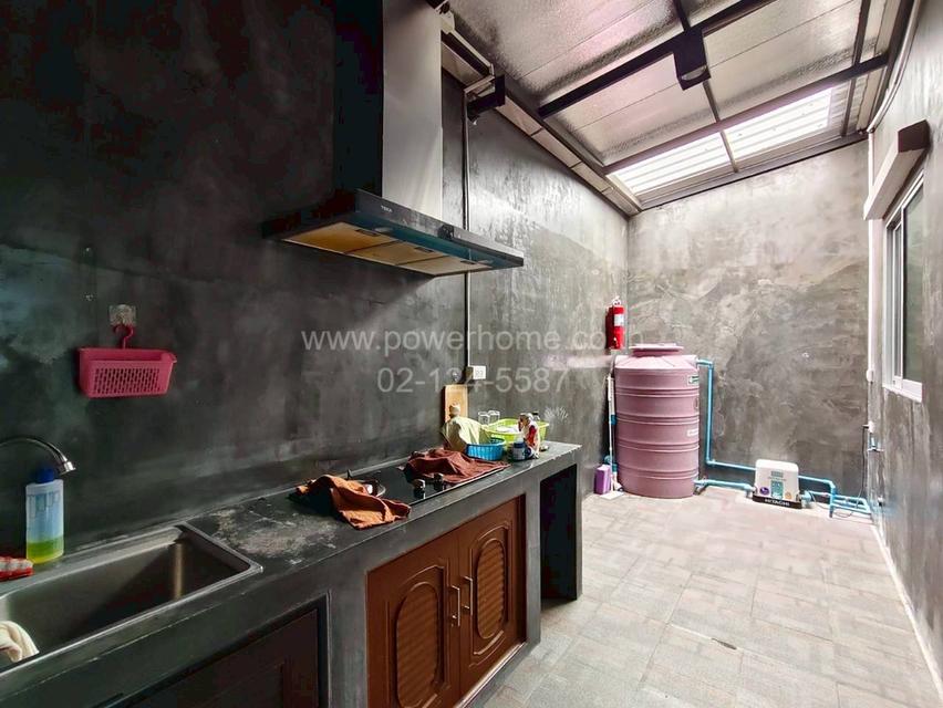 หมู่บ้านพฤกษาวิลล์ ประชาอุทิศ – สุขสวัสดิ์ 78 ใกล้ตลาด บิ๊กซีประชาอุทิศ ถนนสุขสวัสดิ์ แขวงทุงครุ เขตทุ่งครุ กรุงเทพมหานคร 12