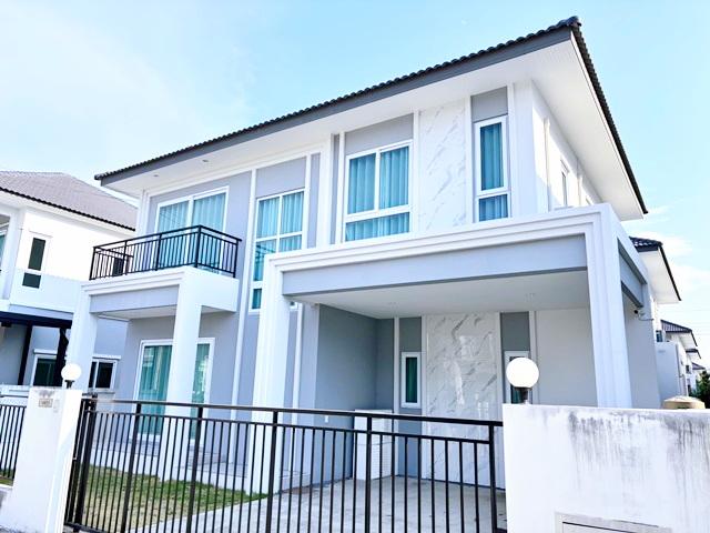 บ้านเดี่ยว 2ชั้น สระว่ายน้ำ 52ตร.วา 4นอน 3น้ำ อยู่วิทยา ใกล้ มเทคโนโลยีมหานคร 900 ม.บิ๊กซี หนองจอก2.23กม. แม็คโคร 5แอร์ 1