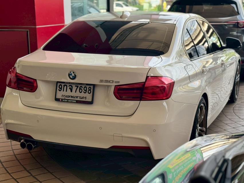 รหัสรถ WRT7698 BMW 330e M Sport LCI ปี 2018