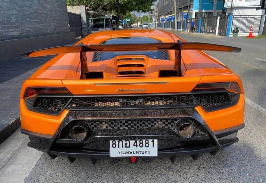 ขาย Lamborghini Huracan Performante Lp640-4 3