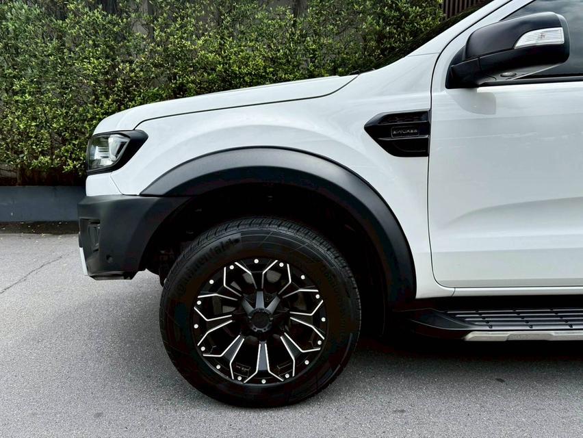 Ford Everest 2.0 Bi-Turbo 4WD Titanium Plus ปี 2020 สีเดิมทั้งคัน ไม่เคยทำสี 4
