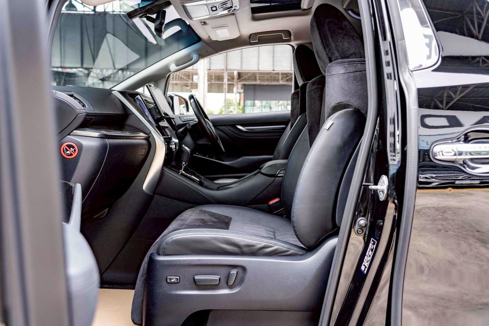 รหัสรถ NP6539 รุ่นรถ : TOYOTA VELLFIRE 2.5ZG EDITION 12