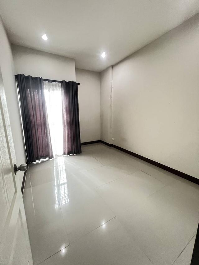 ให้เช่า บ้านเดี่ยว 2 ชั้น 50 ตร.วา รีโนเวทใหม่ ติดถนนสุขุมวิท เพียง 50 ม. ( ให้เลี้ยงสัตว์ได้ ) บ้านฉาง ระยอง 15