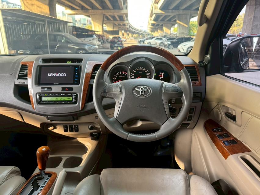 Toyota FORTUNER 2.7 V 2WD AT ปี 2009 รูปที่ 11