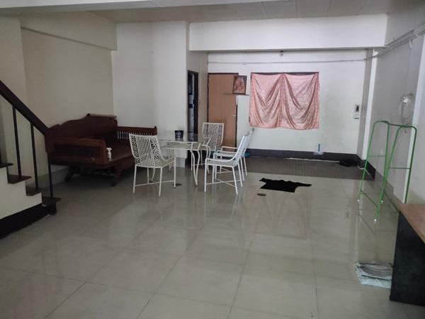 ขายด่วน! ทาวน์เฮ้าส์ เชียงใหม่ 3 ชั้น 3 ห้องนอน ทำเลดี ราคาพิเศษ เจ้าของขายเอง โทร 088-2852080 2