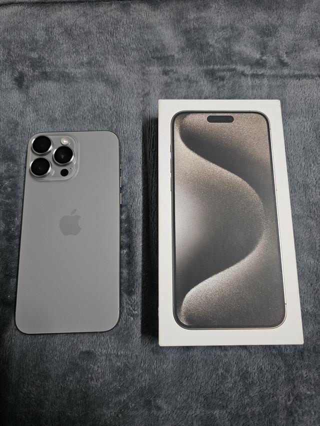 iPhone 15 Pro Max 256GB สี Natural Titanium ศูนย์ไทยแท้ ZA/P