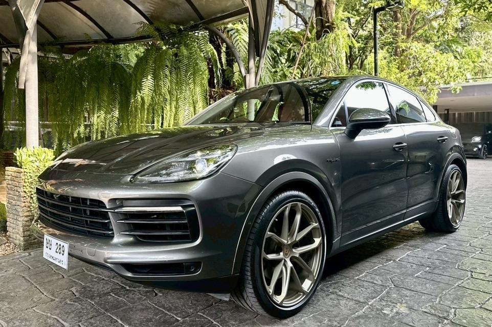 Porsche Cayenne Coupe