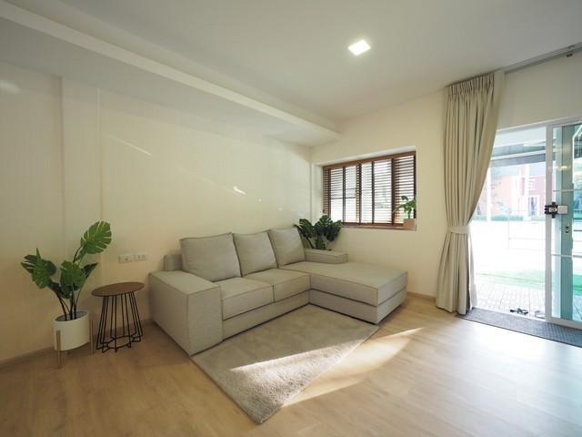 For rent Townhome indy2 Bangna-Ramkhamhaeng2 size 24 sq.w. 3 bedrooms luxuriously decorated fully furnished 6