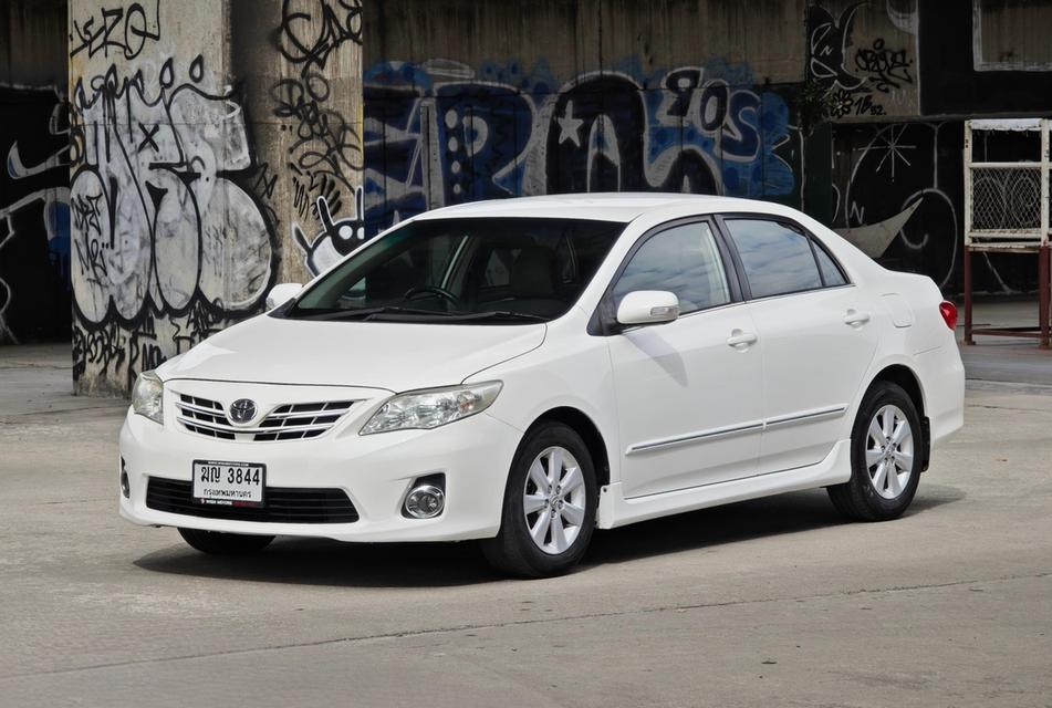 Toyota Altis 1.6 E CNG auto ปี 2012  2