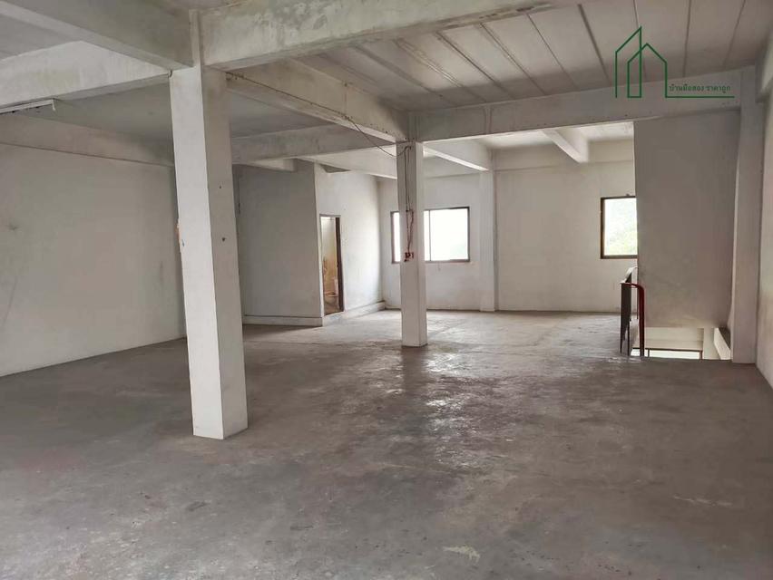 อาคารพาณิชย์ 2 คูหา ติดถนนลาดพร้าว 5