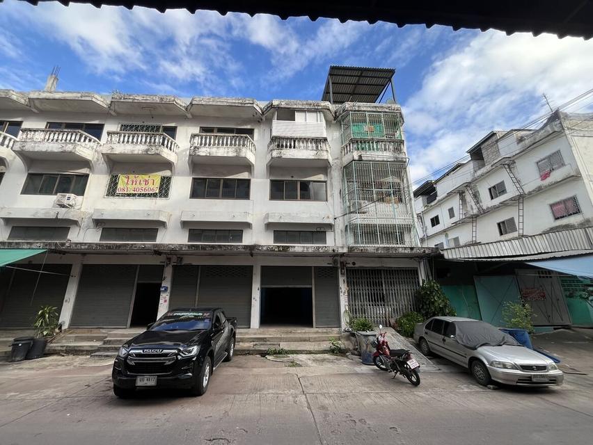 ให้เช่า อาคารพาณิชย์ 8,000 บาท บางขุนเทียน 1