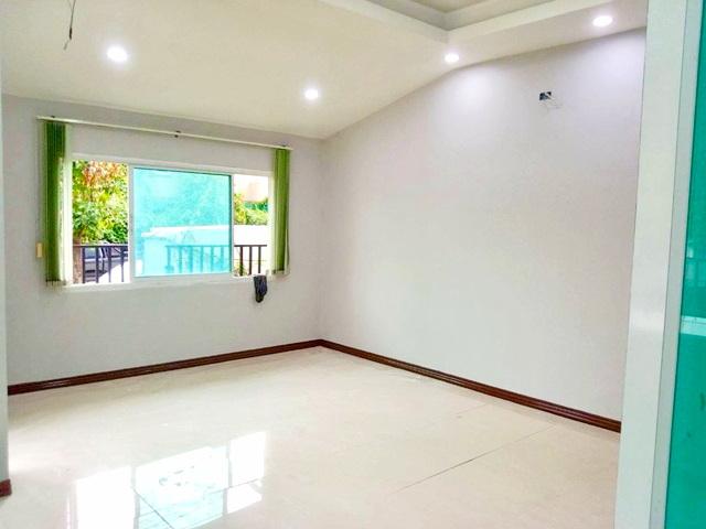 ถูกกว่าโกดัง คฤหาสน์ 7นอน ให้เช่า 162ตร.ว. 642ตรม. Mega Bangna 2.4กม. รถไฟฟ้าศรีลาซาล 3.1 กม. ตรงข้ามโรงพยาบาลพริ้นซ์ สุ 5