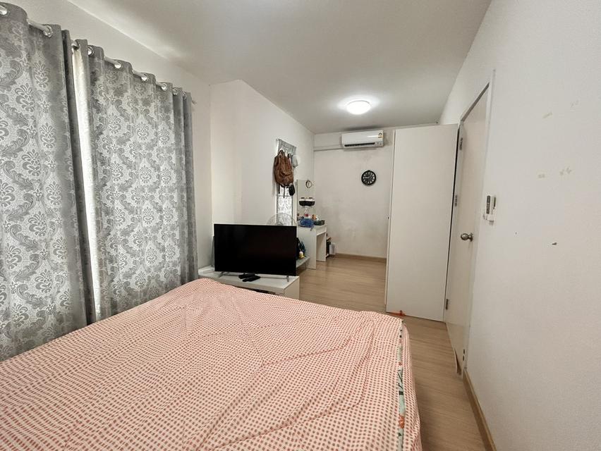 ทาวน์เฮ้าส์ 2 ชั้น 3 ห้องนอน 2 ห้องน้ำ 3