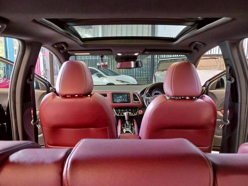 2020 Honda HR-V 1.8 RS รุ่นท๊อป ฟรีดาวน์ รถสวยมือเดียว รูปที่ 10