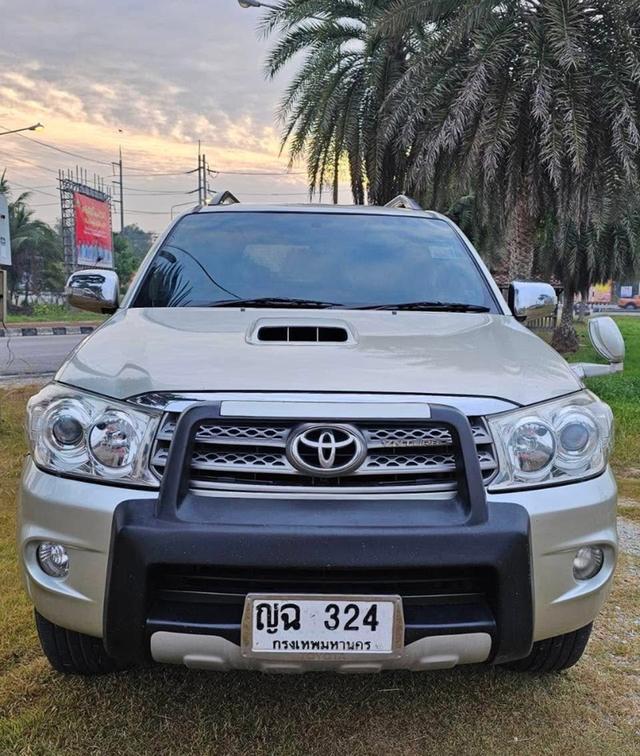 ขายรถยนต์ Toyota Fortuner ปี 2010