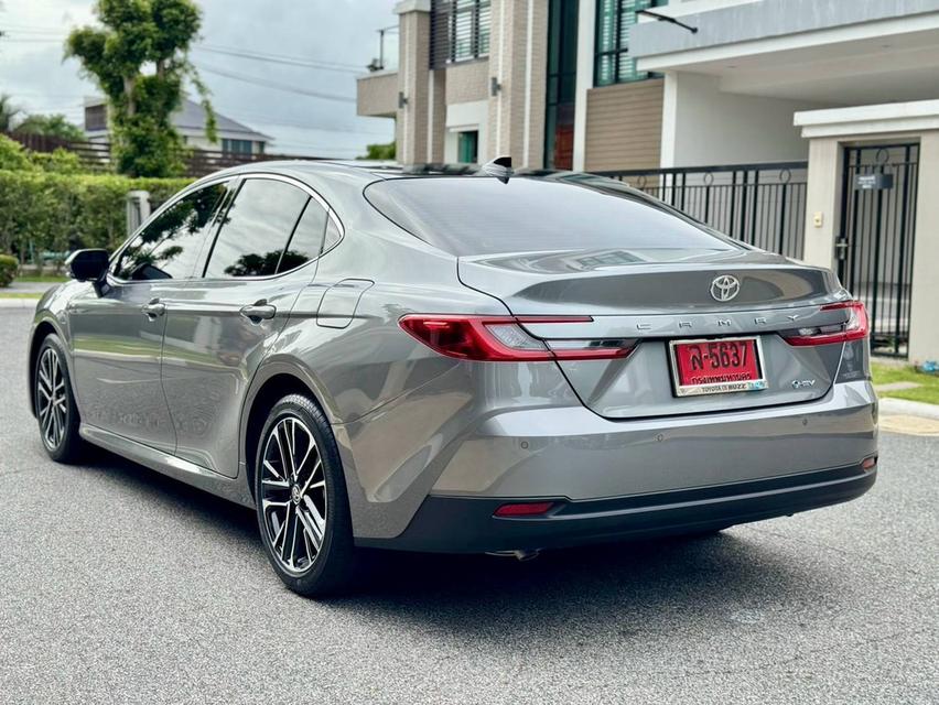 2026 Toyota Camry HEV Premium Luxury Topสุด ใหม่จัดๆ รถเดือนเดียว ยังไม่จดทะเบียน คุ้มมากๆ รูปที่ 4